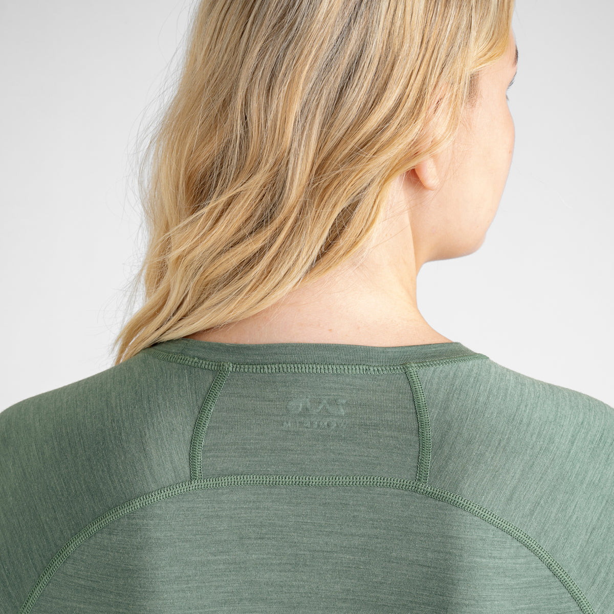 Senti Women's Merino Longsleeve — Dove Grey