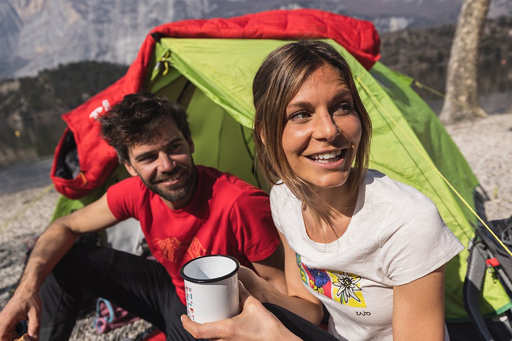 Ako si vybrať tričko na turistiku tak, aby si človek užil túru naplno