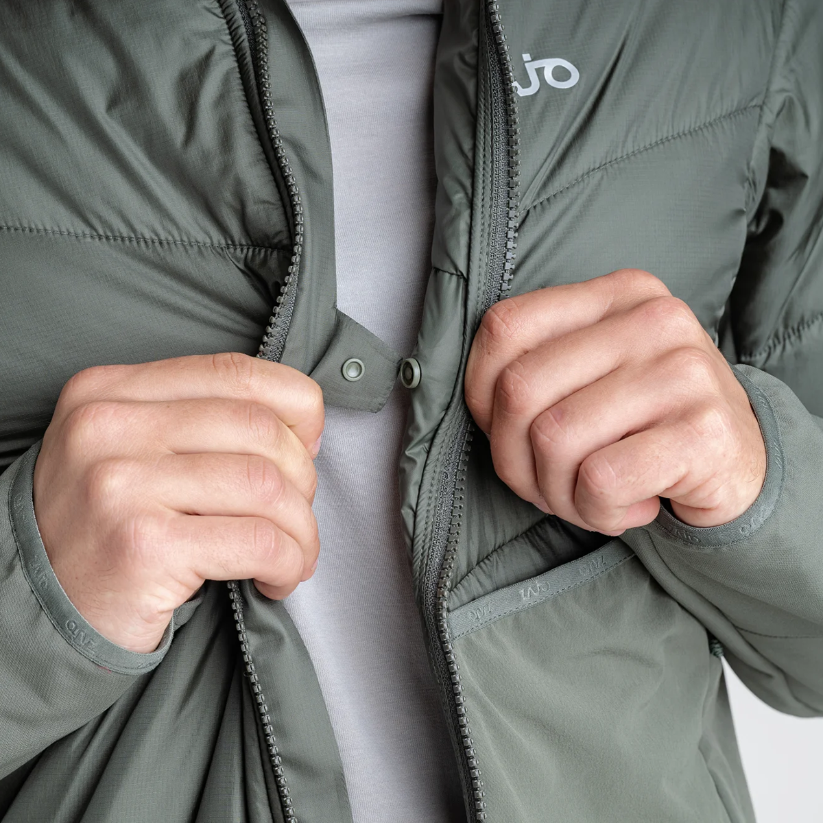 Spiro Men's Insulated Hybrid Jacket — Burned Red