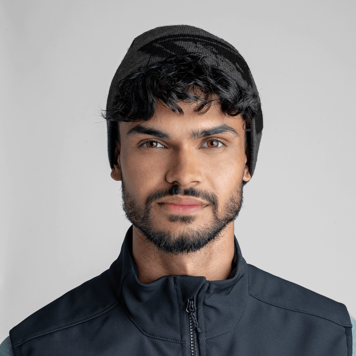 Emblemo Merino Beanie Black