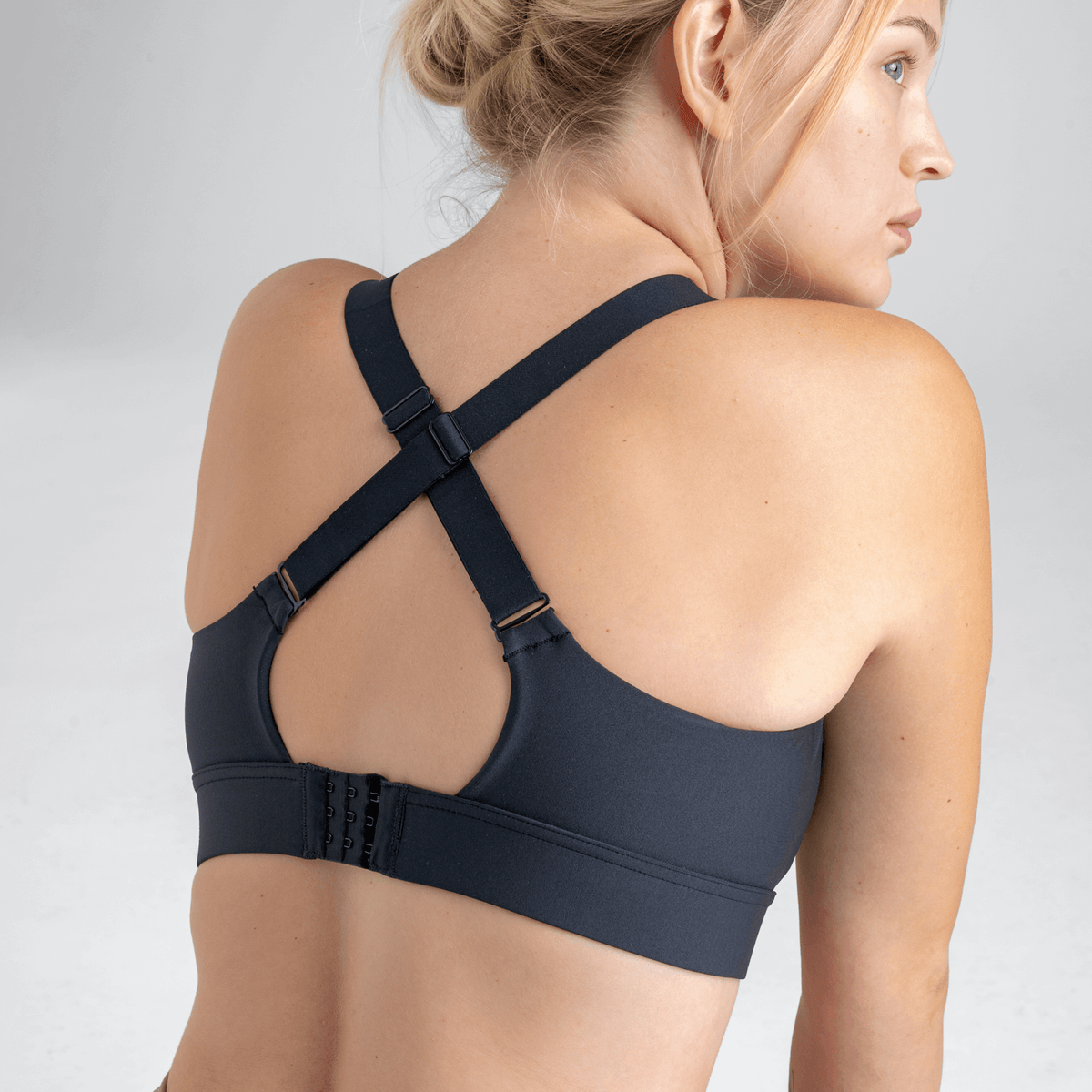 Fiera Women's Sports Bra