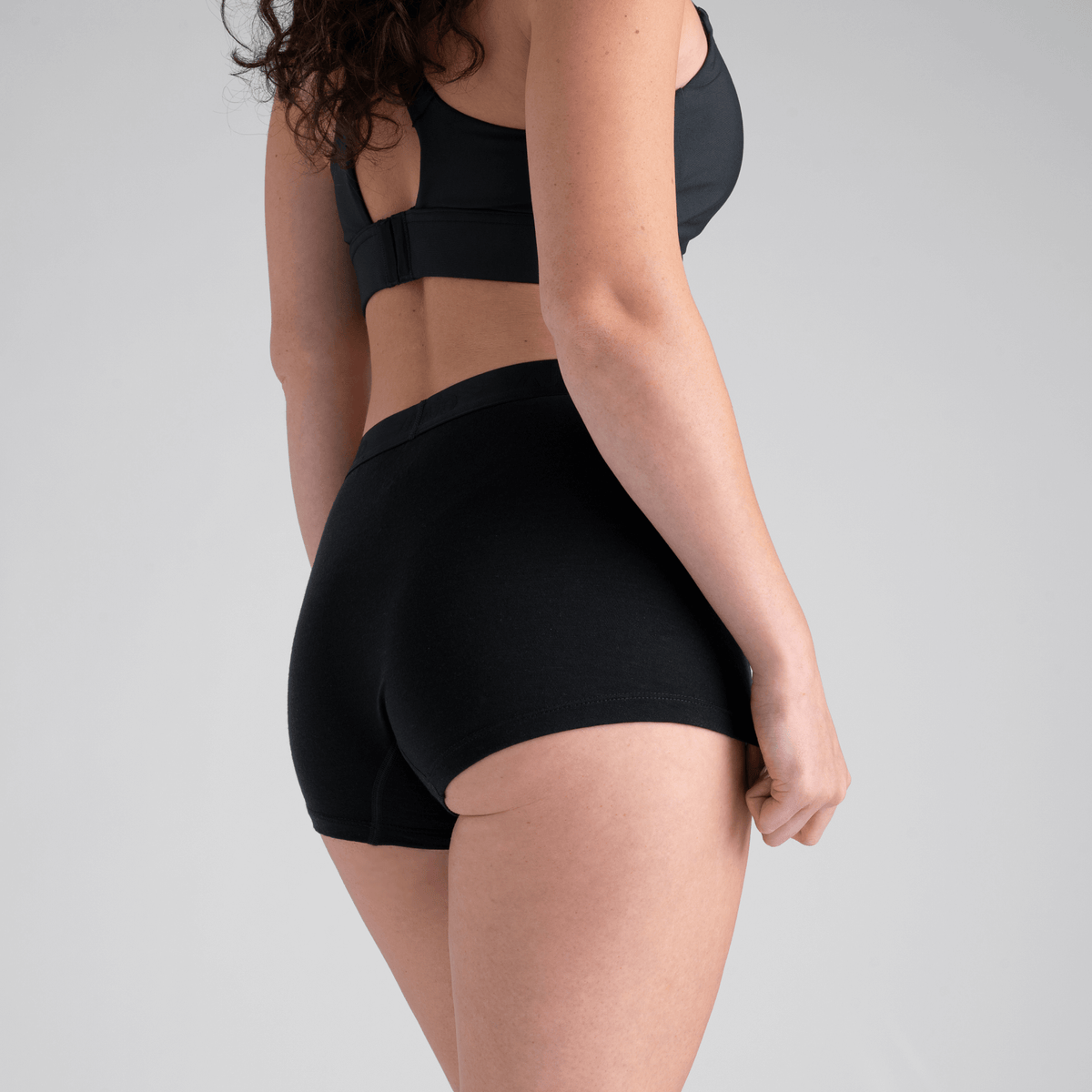 Senti Women's Merino Hot Pants — Lila Haze