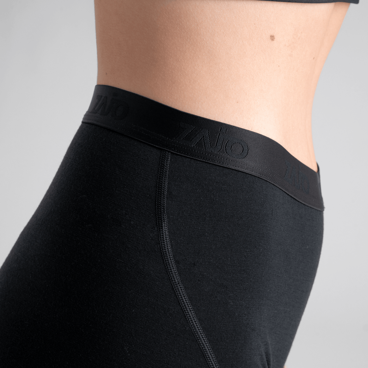 Senti Women's Merino Hot Pants — Purple