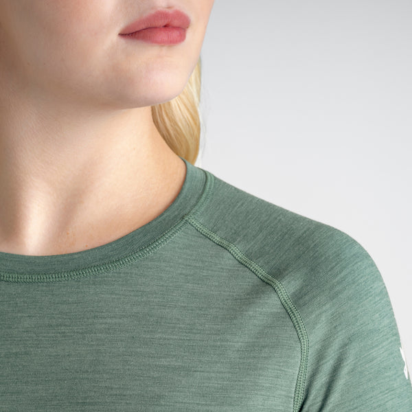 Senti Women's Merino Longsleeve — Decadent Red